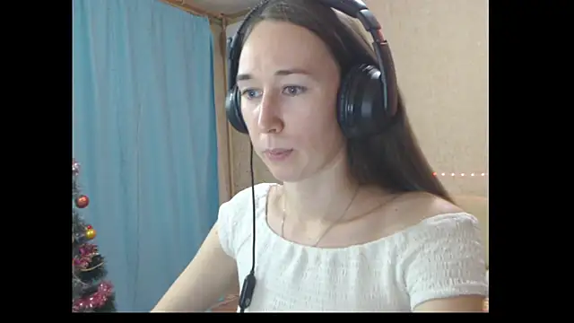 Snapshot of --Model--2 chatting on 01/04/25, 08:48 --Model--2 online show from 01/04/25, 08:48