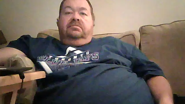 Snapshot of hitman_35 chatting on 09/23/25, 03:53 hitman 35 online show from 09/23/25, 03:53