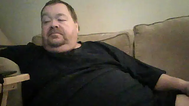 Snapshot of hitman_35 chatting on 03/02/26, 05:52 hitman 35 online show from 03/02/26, 05:52