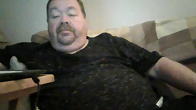 Snapshot of hitman_35 chatting on 05/11/26, 05:02 hitman 35 online show from 05/11/26, 05:02