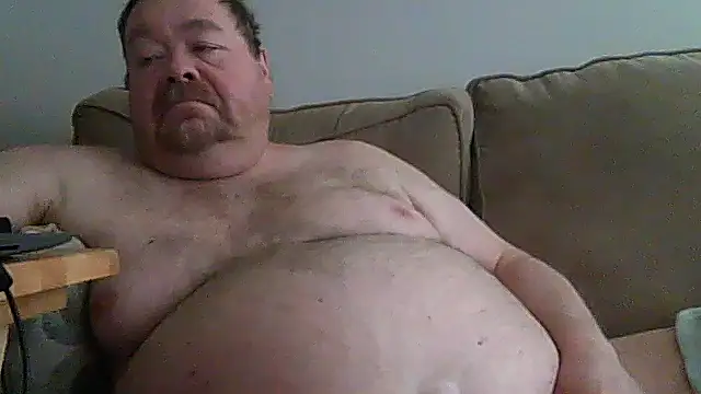 Snapshot of hitman_35 chatting on 05/26/26, 07:21 hitman 35 online show from 05/26/26, 07:21