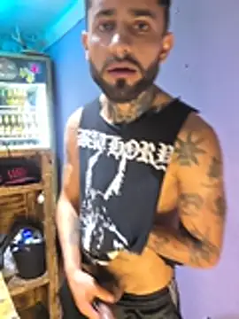 Snapshot of christangel_96_ chatting on 04/02/26, 01:36 christangel 96 online show from 04/02/26, 01:36