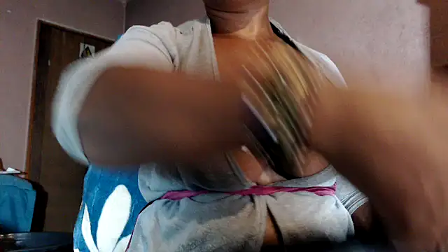 boobassymom online show from 01/29/25, 03:33