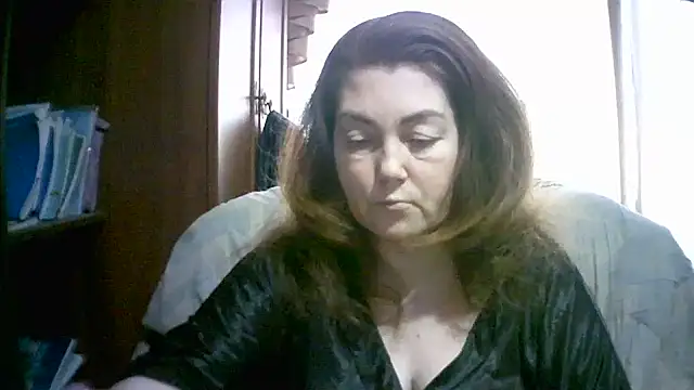 Madame-Butterfly online show from 11/13/25, 08:35