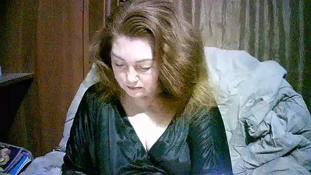 Madame-Butterfly online show from 12/04/25, 04:38