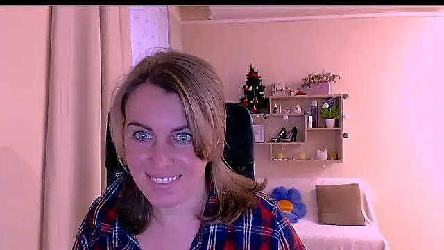 Hot Milady online show from 01/27/25, 01:52