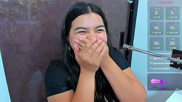 klhoe boobs online show from 10/29/25, 04:04