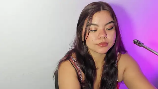 klhoe boobs online show from 05/04/26, 04:19