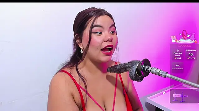 klhoe boobs online show from 05/07/26, 03:34