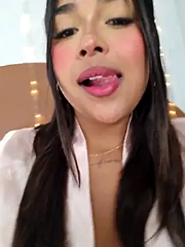 Mariangel 11 online show from 11/28/25, 02:09