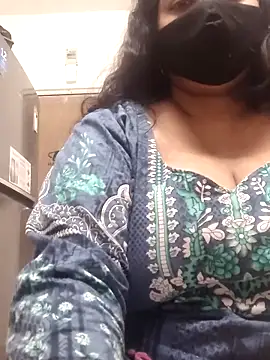 zeepe19 online show from 11/26/25, 07:53