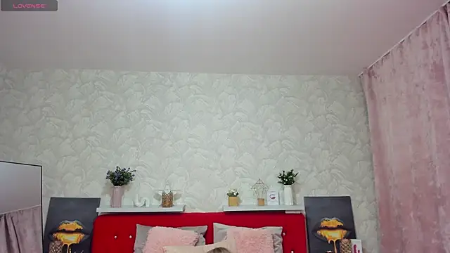 KattyPeachX online show from 05/03/26, 01:22