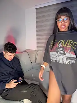 Snapshot of tiana_nave chatting on 03/13/26, 03:24 tiana nave online show from 03/13/26, 03:24