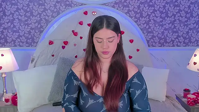 Snapshot of Miamontoya chatting on 02/20/26, 01:33 Miamontoya online show from 02/20/26, 01:33