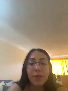 Snapshot of StaceyJones1 chatting on 03/15/25, 06:10 StaceyJones1 online show from 03/15/25, 06:10