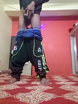 Snapshot of harsh__sexy chatting on 12/24/24, 08:44 harsh sexy online show from 12/24/24, 08:44