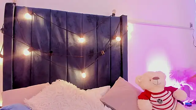 CamiloDoumit online show from 01/31/25, 02:39