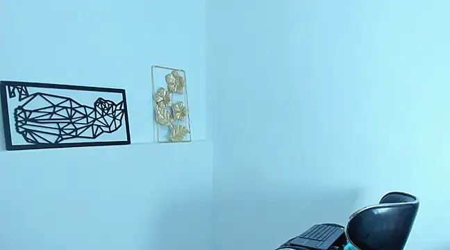 Snapshot of FRAN_DESS chatting on 03/20/25, 02:19 FRAN DESS online show from 03/20/25, 02:19