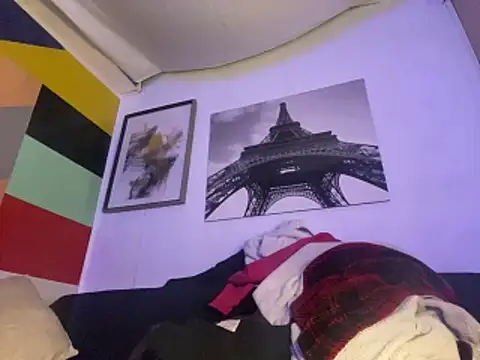 Snapshot of Gman143187 chatting on 12/19/25, 07:59 Gman143187 online show from 12/19/25, 07:59