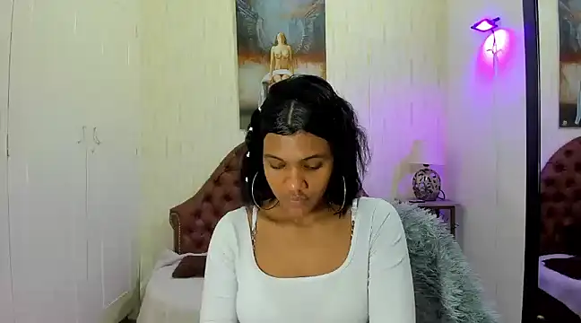 charlotte ebony online show from 02/05/25, 07:31