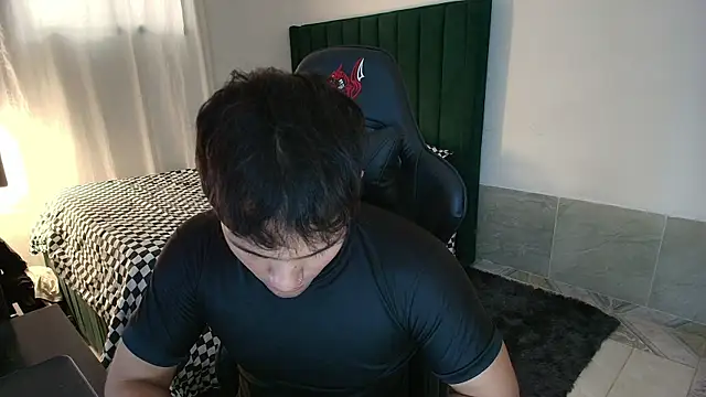 man dur07 online show from 06/13/26, 08:51