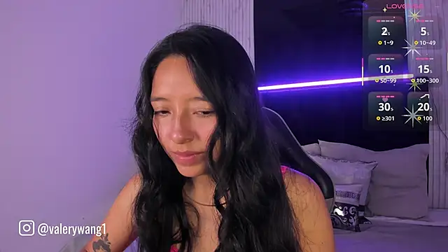 Snapshot of Valery_wang chatting on 09/09/25, 12:05 Valery wang online show from 09/09/25, 12:05