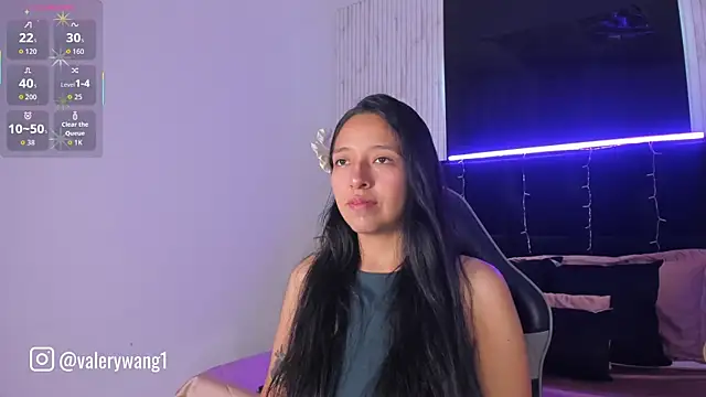 Snapshot of Valery_wang chatting on 09/25/25, 12:20 Valery wang online show from 09/25/25, 12:20