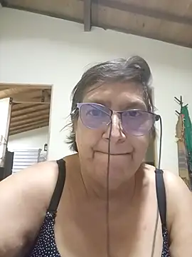 florecita69 online show from 10/22/25, 11:26