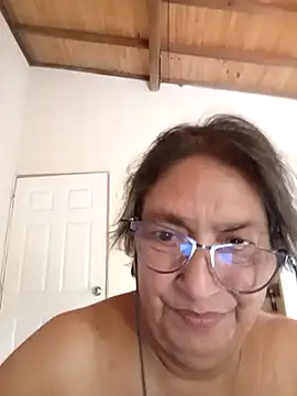 florecita69 online show from 11/05/25, 03:12