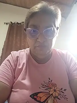 Snapshot of florecita69 chatting on 04/15/26, 09:26 florecita69 online show from 04/15/26, 09:26