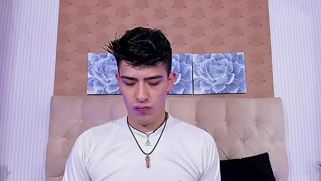 Ryan Clark  online show from 12/27/24, 07:57