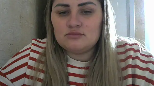 Snapshot of Honeydew-Waves chatting on 12/30/24, 11:48 Honeydew-Waves online show from 12/30/24, 11:48