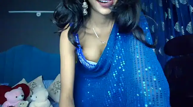 Snapshot of CUTE_princess_143 chatting on 02/06/25, 05:51 CUTE princess 143 online show from 02/06/25, 05:51