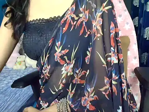 Snapshot of CUTE_princess_143 chatting on 02/10/25, 05:52 CUTE princess 143 online show from 02/10/25, 05:52