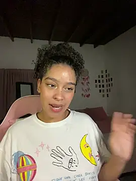 Snapshot of Arteatenea__ chatting on 03/01/26, 01:18 Arteatenea online show from 03/01/26, 01:18