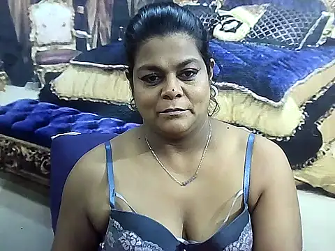 Snapshot of indianCherryPie chatting on 03/30/26, 06:31 indianCherryPie online show from 03/30/26, 06:31