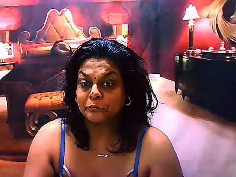 Snapshot of indianCherryPie chatting on 04/16/26, 08:26 indianCherryPie online show from 04/16/26, 08:26