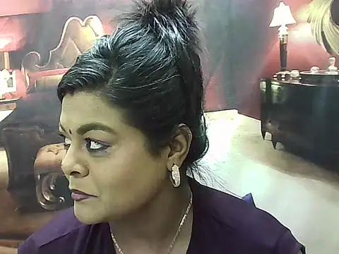 Snapshot of indianCherryPie chatting on 06/06/26, 05:34 indianCherryPie online show from 06/06/26, 05:34