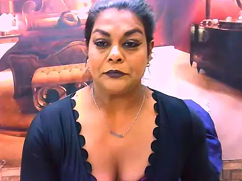 Snapshot of indianCherryPie chatting on 07/06/26, 06:10 indianCherryPie online show from 07/06/26, 06:10