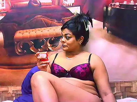 Snapshot of indianCherryPie chatting on 07/14/26, 10:21 indianCherryPie online show from 07/14/26, 10:21