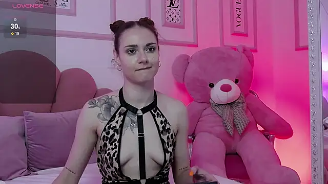 Abby  White online show from 02/17/25, 08:58