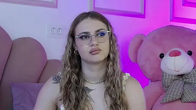 Abby  White online show from 07/28/26, 04:16