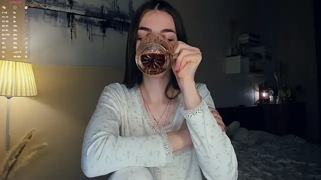 MaryJacksoon online show from 02/15/26, 07:51