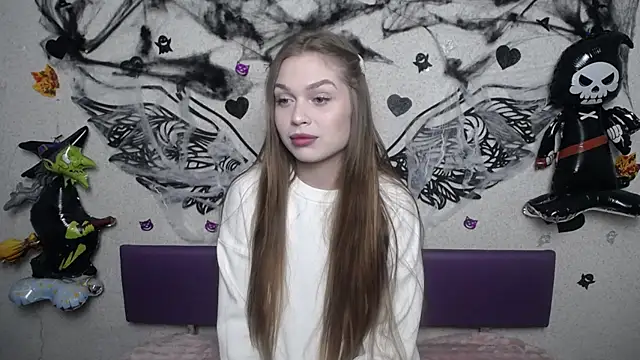 LaraPika online show from 11/10/25, 06:07