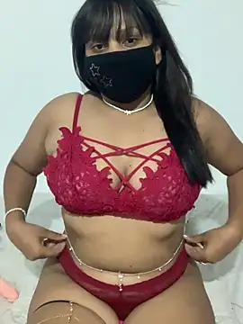 Snapshot of Jeroliee_viyana chatting on 02/02/25, 02:24 Jeroliee viyana online show from 02/02/25, 02:24