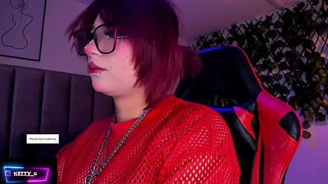 Kitty Gang online show from 10/30/25, 02:46