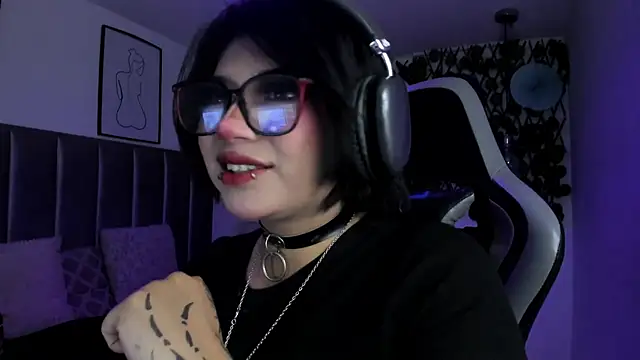 Kitty Gang online show from 06/27/26, 06:35