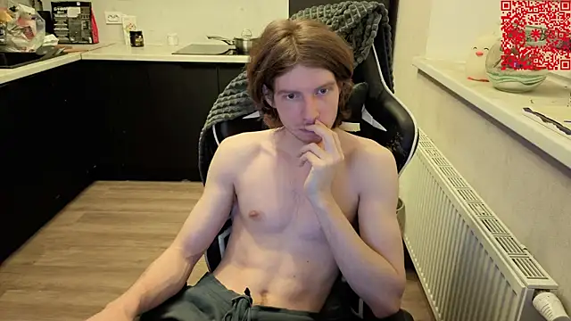 Snapshot of spaisenok chatting on 11/19/25, 01:55 spaisenok online show from 11/19/25, 01:55