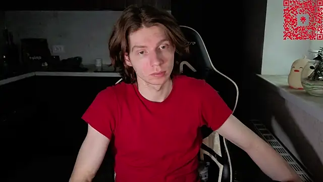 Snapshot of spaisenok chatting on 11/29/25, 06:49 spaisenok online show from 11/29/25, 06:49