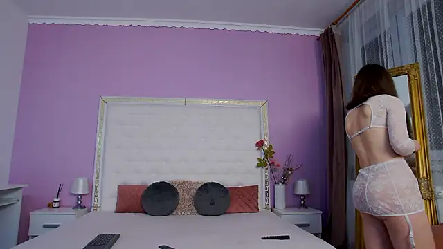 Lenna Paul online show from 02/14/26, 05:15